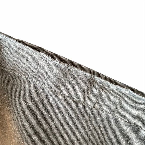 Croft & Barrow Men’s Black Khaki Pants, 33W x 30L - Picture 7 of 10